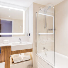 Отель Courtyard By Marriott Glasgow Airport Пейсли ванная