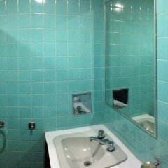 Отель Grupo Kings Suites Alcazar De Toledo Мехико ванная фото 2