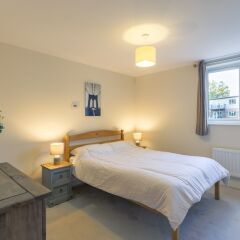 Отель 3 Bedroom Apartment in South London Великобритания, Лондон - отзывы, цены и фото номеров - забронировать отель 3 Bedroom Apartment in South London онлайн комната для гостей фото 2