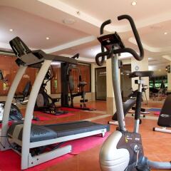 Отель Srisuksant Resort фитнесс-зал