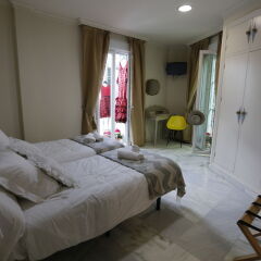 Отель Hostal Jardín de la Alameda комната для гостей фото 5