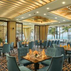 Отель Vinpearl Resort Nha Trang интерьер отеля