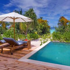 Отель Kudafushi Resort and Spa 5* Вилла с различными типами кроватей фото 3