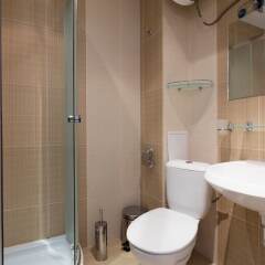 Апартаменты One Bedroom Apartment with Balcony ванная