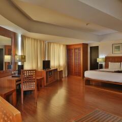 Crown Regency Hotel and Towers Cebu сейф в номере
