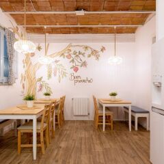 Primavera Hostel питание