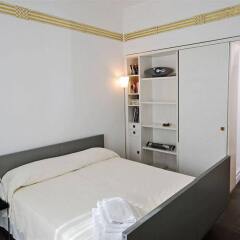 Апартаменты Short Stay Rome Apartments Colosseum Рим комната для гостей фото 5
