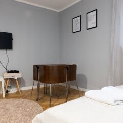 Апартаменты Browarna Guest Apartment Варшава комната для гостей
