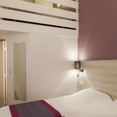 Отель Kyriad Lille Est Villeneuve d'Ascq комната для гостей фото 3