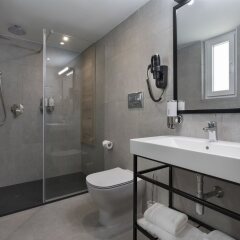 Отель Azur Hotel by ST Hotels Мальта, Гзира - отзывы, цены и фото номеров - забронировать отель Azur Hotel by ST Hotels онлайн ванная