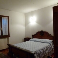 Отель Residence Tenuta Gambalonga Италия, Региональный парк Colli Euganei - отзывы, цены и фото номеров - забронировать отель Residence Tenuta Gambalonga онлайн комната для гостей фото 4