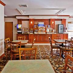 Holiday Inn Express Hotel & Suites MERIDIAN питание