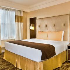 The New Yorker A Wyndham Hotel 2* Стандартный номер с двуспальной кроватью фото 6