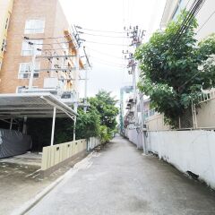 Отель Living Naraa Place Бангкок фото 2