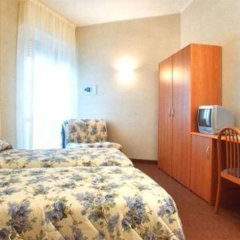 Hotel Engadina in Como, Italy from 81$, photos, reviews - zenhotels.com guestroom photo 3