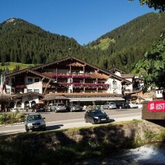 Sport Hotel Majarè Долина Валь-ди-Фасса парковка