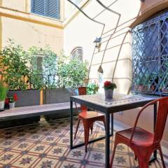 Отель Design Flat for 4 people near Colosseum Рим