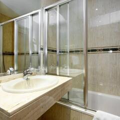 Отель Hostal Silserranos ванная