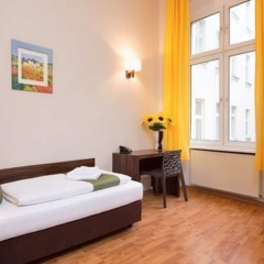 Hotel Abendstern комната для гостей