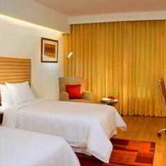 Отель Four Points By Sheraton Jaipur комната для гостей