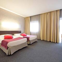 Mercure Hotel Palermo Centro комната для гостей