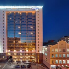 Гостиница Radisson Blu Belorusskaya в Москве - забронировать гостиницу Radisson Blu Belorusskaya, цены и фото номеров Москва вид на фасад фото 2