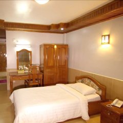 Royal White Elephant Hotel in Yangon, Myanmar from 147$, photos, reviews - zenhotels.com guestroom photo 5