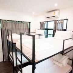 Oh Compound Hostel Бангкок ванная