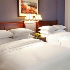 Отель Sheraton Columbus Suites Колумбус детские мероприятия
