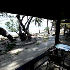 Отель Funky Fish Beach & Surf Resort балкон