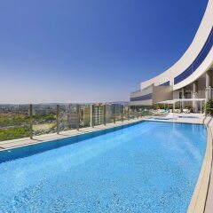 Отель Hilton Tanger City Center Hotel & Residences Марокко, Танжер - отзывы, цены и фото номеров - забронировать отель Hilton Tanger City Center Hotel & Residences онлайн бассейн фото 2