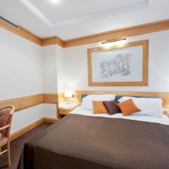 White Hotel комната для гостей фото 3