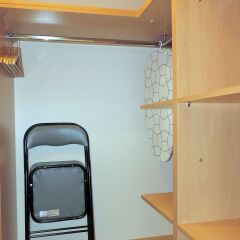 Отель HomeroomsPrague сейф в номере