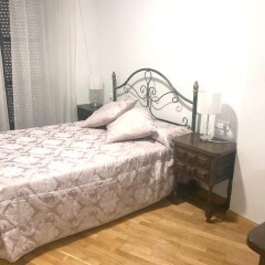 Отель With 4 Bedrooms in Ciudad Real, With Wonderful City View, Balcony and Wifi Испания, Сьюдад-Реаль - отзывы, цены и фото номеров - забронировать отель With 4 Bedrooms in Ciudad Real, With Wonderful City View, Balcony and Wifi онлайн комната для гостей фото 3