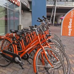 Отель easyHotel Amsterdam Arena Boulevard Нидерланды, Амстердам - 2 отзыва об отеле, цены и фото номеров - забронировать отель easyHotel Amsterdam Arena Boulevard онлайн спортивное сооружение