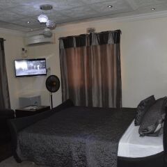 Platinum Inn Gee Hotel развлечения