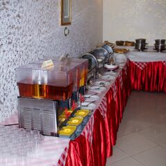 Отель Golden Beach Motel ОАЭ, Шарджа - 1 отзыв об отеле, цены и фото номеров - забронировать отель Golden Beach Motel онлайн питание фото 3