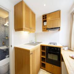 Отель Studios 2 Let North Gower в номере
