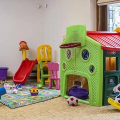 Hotel Crocus детские мероприятия фото 2