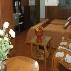 Отель Mingalar Inn балкон