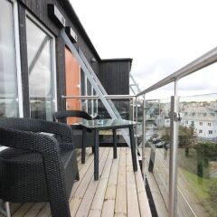 Отель Flotmyrgården Apartment Hotel Норвегия, Гаугесунн - отзывы, цены и фото номеров - забронировать отель Flotmyrgården Apartment Hotel онлайн балкон