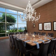 Отель Hilton San Diego Bayfront интерьер отеля