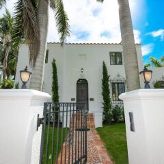 Отель John Ringling House by SKLRP фото 4