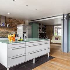 Отель onefinestay - London Bridge private homes в номере