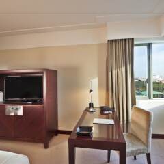 Отель InterContinental Lisbon удобства в номере фото 2