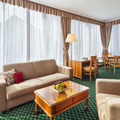 Отель Mamaison Residence Downtown Prague комната для гостей фото 2