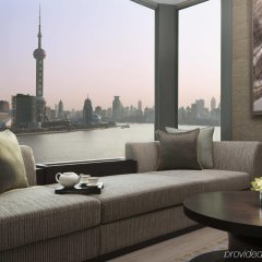 Banyan Tree Shanghai On The Bund in Shanghai, China from 472$, photos, reviews - zenhotels.com guestroom
