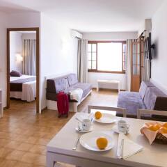 Отель Apartamentos Delfin Casa Vida в номере