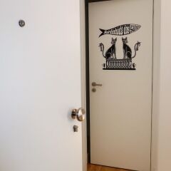 Апартаменты Traditional Lisbon Madragoa Studio сейф в номере