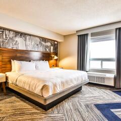 Отель Four Points by Sheraton Toronto Airport East Канада, Торонто - отзывы, цены и фото номеров - забронировать отель Four Points by Sheraton Toronto Airport East онлайн комната для гостей